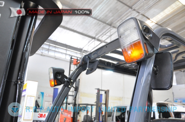 ขายรถโฟล์คลิฟท์มือสอง TOYOTA รุ่น 8FG30-10596 นำเข้าจากประเทศญี่ปุ่น 100\% ไม่เคยใช้งานในไทย