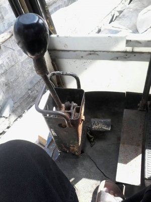 ขายด่วน KOMATSU PC120-3 สภาพสวยพร้อมใช้งาน ช่วงล่างใหม่ เอวแน่น เครื่องปั้มดี เยี่ยม รถพร้อมใช้งานครับ ราคาเบาๆ สนใจสอบถาม 093-0764943  088-3223272