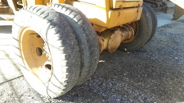 รถตัก Komatsu SD20-5 เก่าญี่ปุ่น
