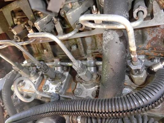 ขายรถขุด ยี่ห้อ : HITACHI แบบ : ZX50U ราคา 490,000 บาท (ราคาต่อรองได้)  มีลายหัวกระแทก  #คอลโทนสั้นปั้มนิ้ว เครื่องยนต์อีซูซุ4สูบ   #รถเก่านอกแท้นำเข้าจากญี่ปุ่น มีเอกสารใบอินวอย  รถไม่เคยใช้งานในไทย100\%  สนใจติดต่อ-สอบถาม-ต่อรองราคา โทร : 099-907-9273 กิ