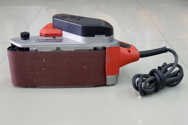 เครื่องขัดกระดาษทรายสายพาน 4 นิ้ว รถถัง MAKTEC MT941 ของแท้ สภาพใหม่