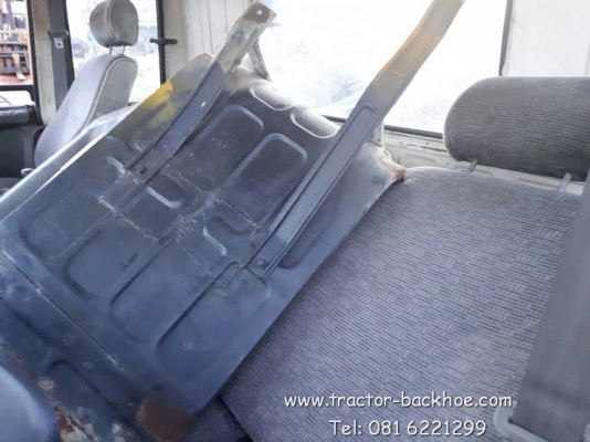 ขาย หัวเก๋ง MITSUBISHI FP417D-A40112 สำหรับใส่รถ 10 ล้อ 6 ล้อใหญ่ เก่านอก