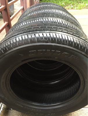ยาง Dunlop 215 65 16 ปี16 ดอกเต็ม ไม่มีปะ ใช้ยาว ราคาไม่แพง