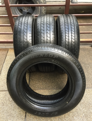 ยาง Dunlop 215 65 16 ปี16 ดอกเต็ม ไม่มีปะ ใช้ยาว ราคาไม่แพง