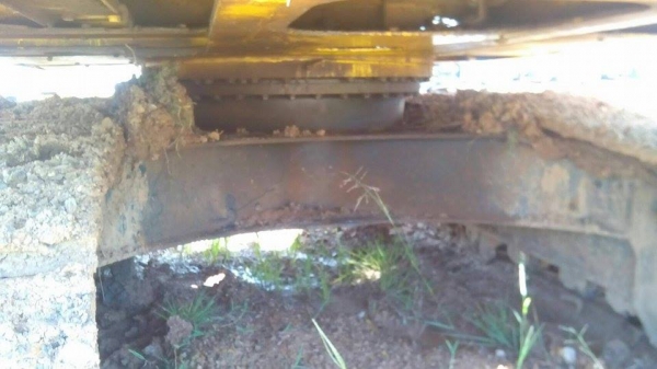 แบคโฮโคมัตสุ PC 200-8 ราคา 1,750,000 ติดต่อคุณ สุลาวัลย์ 0831814922