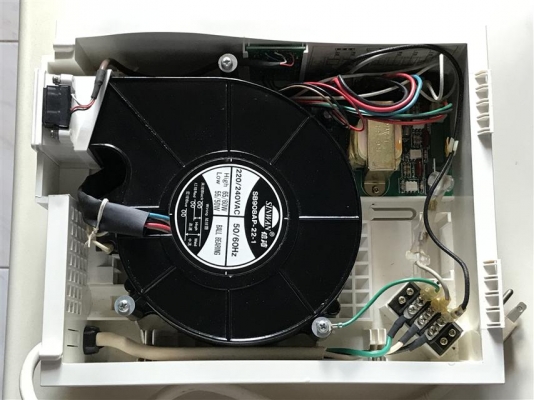 เครื่องเป่ามือลมร้อนแบบอัตโนมัติ ยี่ห้อ AUCERA