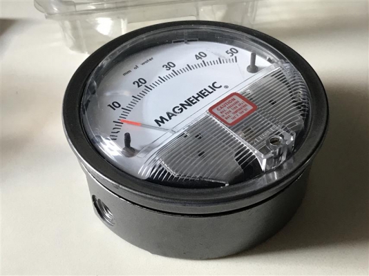 เกจวัดแรงดัน ยี่ห้อ Dwyer ของอเมริกา Made in USA เกจวัดแรงดัน ยี่ห้อ Dwyer ของอเมริกา Made in USA