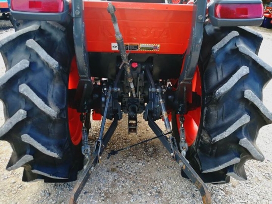 คูโบต้า L4708SP 2 เพลา ชุดดันหน้าช้าง ผานหลังใหม่ CMT6X24 ทำงาน 360 ชั่วโมง ปี 2558..เอกสารพร้อม..สีเดิมๆโรงงาน 100\% คูโบต้า L4708SP 2 เพลา ชุดดันหน้าช้าง ผานหลังใหม่ CMT6X24 ทำงาน 360 ชั่วโมง ปี 2558..เอกสารพร้อม..สีเดิมๆโรงงาน 100\%