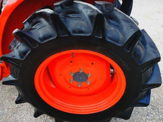 คูโบต้า L4708SP 2 เพลา ชุดดันหน้าช้าง ผานหลังใหม่ CMT6X24 ทำงาน 360 ชั่วโมง ปี 2558..เอกสารพร้อม..สีเดิมๆโรงงาน 100\% คูโบต้า L4708SP 2 เพลา ชุดดันหน้าช้าง ผานหลังใหม่ CMT6X24 ทำงาน 360 ชั่วโมง ปี 2558..เอกสารพร้อม..สีเดิมๆโรงงาน 100\%