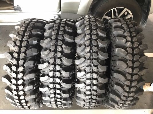 ยางใหม่ silverstone MT 35x10.5R16 ปี12