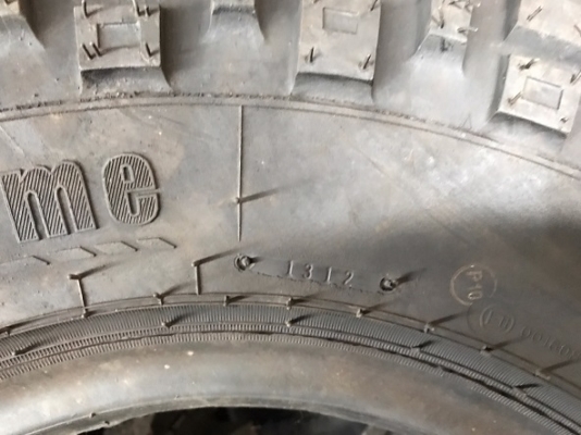 ยางใหม่ silverstone MT 35x10.5R16 ปี12