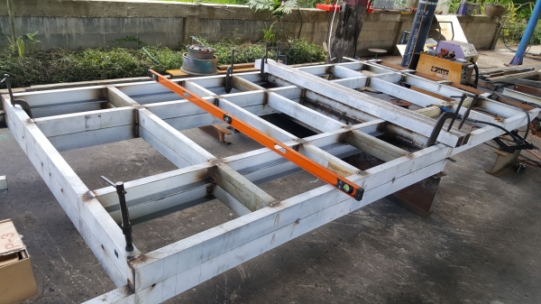 รับสร้างรถลาก สาลี่