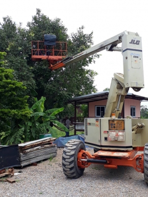 ขาย รถกระเช้า ยี่ห้อ JLG ขาย รถกระเช้า ยี่ห้อ JLG