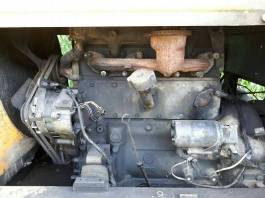 ขาย 205,000 รถตักล้อยาง KOMATSU JH 30 B เครื่องดี เกียร์ดี ยางดี รถพร้อมใช้ รถอยู่ สระบุรี หมวกเหล็ก 090-772-3710 000-772-3708