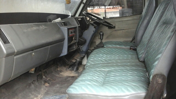 NPR115hpระบบสไลด์ เครื่อง4BD1/115แรงม้า พวงมาลัย..พาวเวอร์