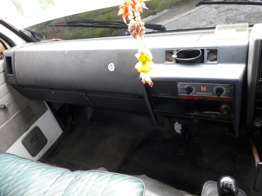 NPR115hpระบบสไลด์ เครื่อง4BD1/115แรงม้า พวงมาลัย..พาวเวอร์