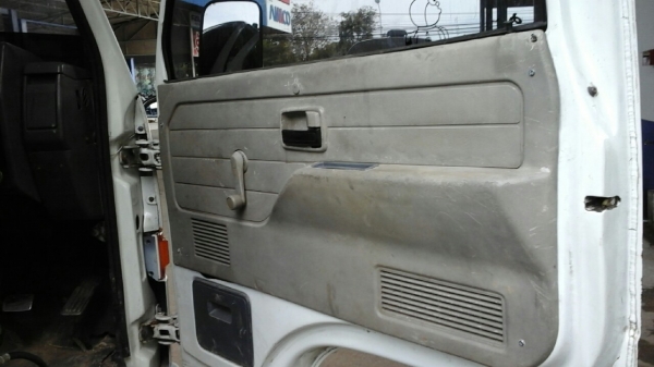 NPR115hpระบบสไลด์ เครื่อง4BD1/115แรงม้า พวงมาลัย..พาวเวอร์