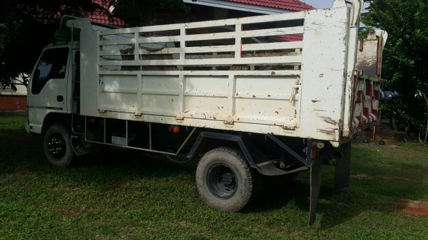 ขาย ISUZU NPR 130 ปี 2549 (ดั้ม)