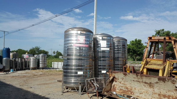 ขายถังน้ำสแตนเลส 1600 ลิตรสภาพสวยๆ