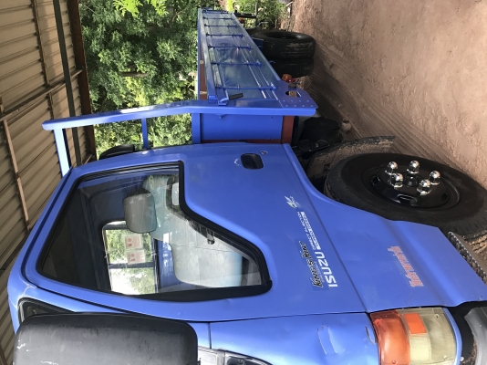 ขายรถบรรทุก 6 ล้อ ISUZU NKR 130 ขายรถบรรทุก 6 ล้อ ISUZU NKR 130