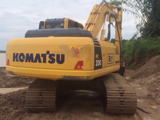 ขายด่วน รถแบคโฮ  KOMATSU-8  สภาพดีมาก 78000 ชั่วโมง  พร้อมใช้งาน  ติดต่อด่วน