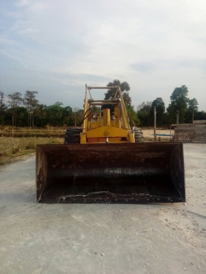 ขายด่วน เครื่องจักรกลหนัก