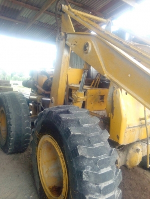 ขายด่วน เครื่องจักรกลหนัก