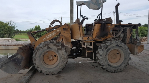 รถตัก CATERPILLAR รถตัก CATERPILLAR