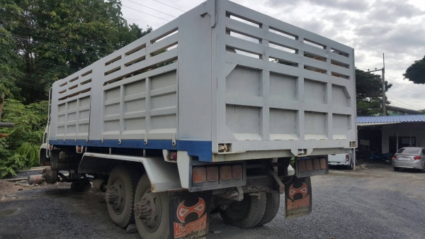 ขายIsuzu Jcm175hp2เพลาดั้ม ทิฟฟี่ มีสโลว์สภาพสวยพร้อมใช้ติดต่อคุณอ๊อฟพิจิตร086-737-9991