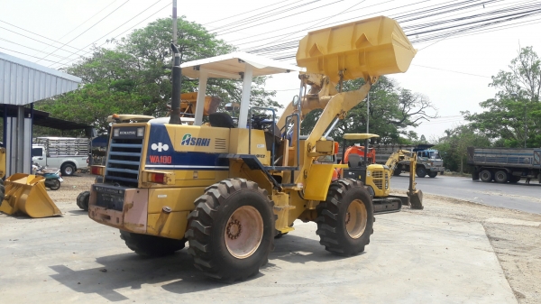 รถตัก Komatsu WA100 เก่าญี่ปุ่นแท้ รถสวยพร้อมใช้งาน