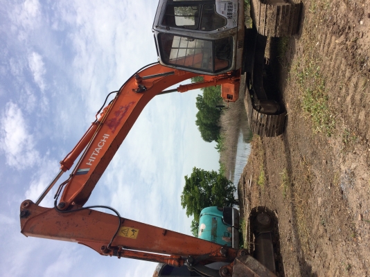 ขาย รถขุดดิน HITACHI EX120-2 เก่านอก