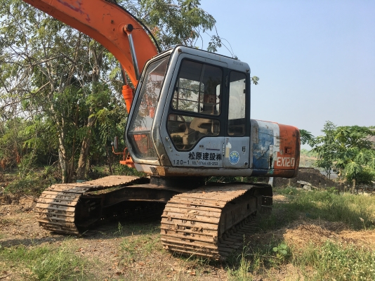 ขาย รถขุดดิน HITACHI EX120-2 เก่านอก