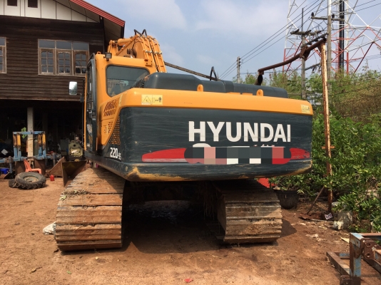 ขายเเบคโฮHYUNDAI-220-95. 6พันกว่าชั่วโมง เอกสารเล่ม สอบถามราคาดัยคับ รถพร้อมใช้งาน