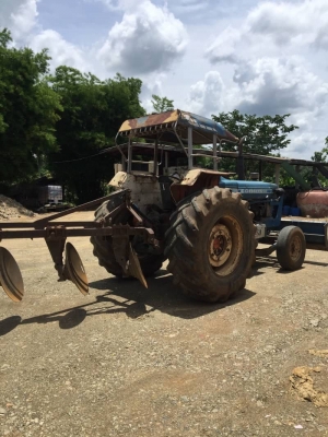 Ford77T-3. อุปกรณ์ดันผ้า ผาน3. มีเล่มทะเบียน. แต่ไม่มีชุดโอน