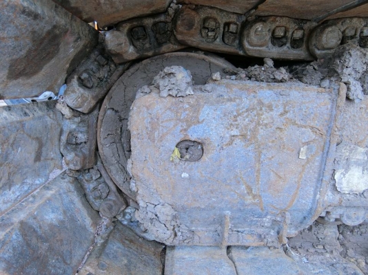 ขายครับ KOMATSU PC200-6 เอวดี โซ่หนา ไฟฟ้าครบ เอกสารซื้อ-ขาย พร้อมใช้งานครับ