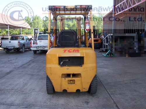 ขาย รถโฟล์คลิฟท์ TCM รุ่น FD20T3