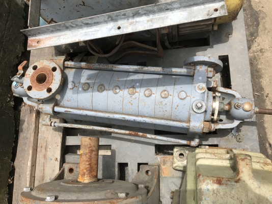 ขายหัวปั้มน้ำมัลติสเตจ 8ใบพัด Ebara ขนาดเข้า 1.5นิ้ว ออก 1.5นิ้ว สภาพสวย พร้อมใช้งาน