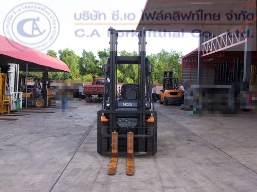 ขาย รถโฟล์คลิฟท์ TOYOTA รุ่น 7FG25 (2) ขาย รถโฟล์คลิฟท์ TOYOTA รุ่น 7FG25 (2)