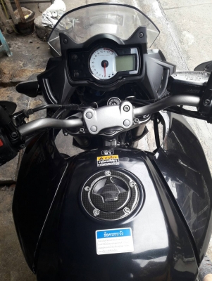 ขาย Kawasaki Versys 650 cc รถปลายปี2010 ยางหน้า-หลังใหม่ มิชลินรุ่นโรส4 ของแต่งตามรูป ราคา 145,000 ขาย Kawasaki Versys 650 cc รถปลายปี2010 ยางหน้า-หลังใหม่ มิชลินรุ่นโรส4 ของแต่งตามรูป ราคา 145,000