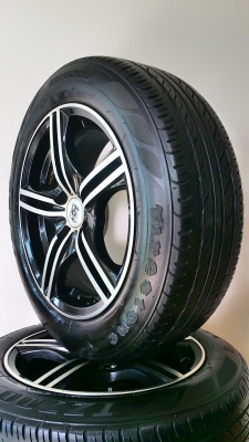 แม็กขอบ15 4รู100 พร้อมยางไฟร์สโตน 185/60R15 ปี14 แม็กขอบ15 4รู100 พร้อมยางไฟร์สโตน 185/60R15 ปี14