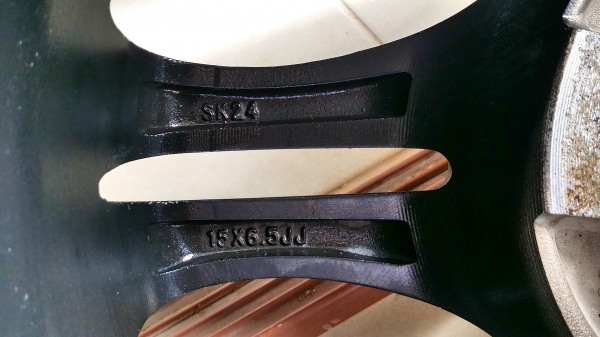 แม็กขอบ15 4รู100 พร้อมยางไฟร์สโตน 185/60R15 ปี14