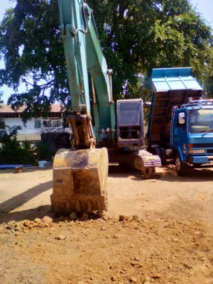 ขายรถขุดแบ็คโค SK200-3มาร์คทรี เครื่องอีซูซุ ช่วงล่างดีปั๊มเดิมพร้อมลงงาน 6BG1เทอร์โบว์