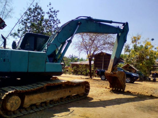 ขายรถขุดแบ็คโค SK200-3มาร์คทรี เครื่องอีซูซุ ช่วงล่างดีปั๊มเดิมพร้อมลงงาน 6BG1เทอร์โบว์