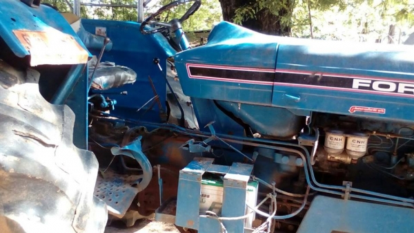 ขายรถไถ ฟร์อด6600 T3ดันหน้า ผาน7สภาพพร้อมใช้งาน ทะเบียนครบ ขายรถไถ ฟร์อด6600 T3ดันหน้า ผาน7สภาพพร้อมใช้งาน ทะเบียนครบ