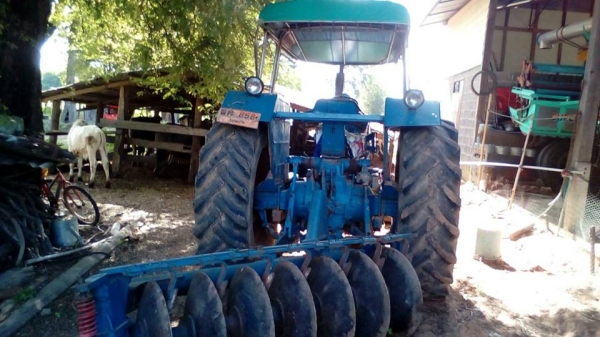 ขายรถไถ ฟร์อด6600 T3ดันหน้า ผาน7สภาพพร้อมใช้งาน ทะเบียนครบ ขายรถไถ ฟร์อด6600 T3ดันหน้า ผาน7สภาพพร้อมใช้งาน ทะเบียนครบ