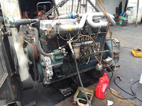 ขายเครื่อง Nissan PE6 Turbo ท่ออ้อม 285 แรงม้า
