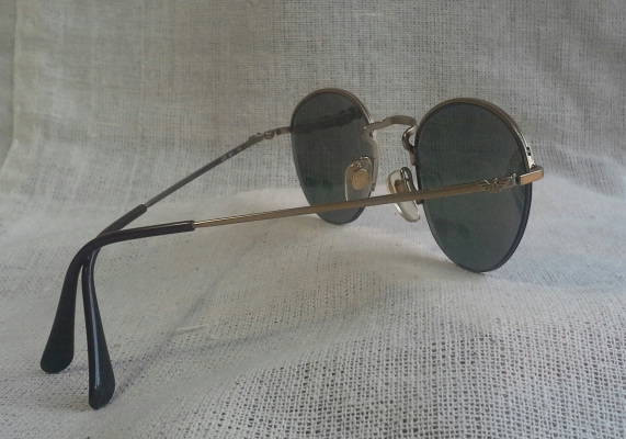 แว่นตาอิตาเลียนวินเทจยุค &#039;80s  โมเดลอาร์ติสท์ &#039;หยดน้ำ จอห์น เลนนอน&#039;  Authentic EMPORIO ARMANI handmade in Italy