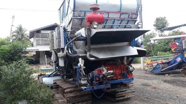 ขายรถเกี่ยวข้าว