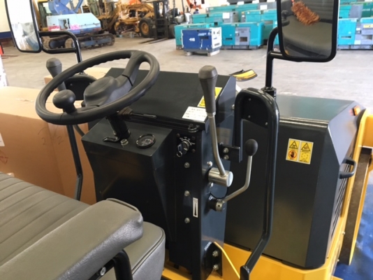 รถบดใหม่ Kanto หน้าเหล็ก หลังเหล็ก รถบดใหม่ Kanto หน้าเหล็ก หลังเหล็ก