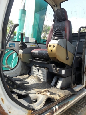 ขายKOBELCO SK60-2  มาร์คไฟว์ ธรรมดา  3,XXX  ชั่วโมง  มีลายแย๊ก  เก่าญี่ปุ่นแท้  สภาพสวย  ลองระบบกันได้ทุกวัน  โทร  089-3818694  ดวงนภา